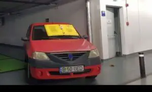 Atenție, șoferi! Uitați de blocatul roților, Primăria a cumpărat ‘caracatițe’ pentru parbriz! Ce pățesc cei care încalcă legea și cât este amenda – VIDEO