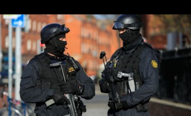 BREXIT. Sute de polițiști, mobilizați la frontiera irlandeză. Planuri de urgenţă sunt în curs de elaborare în cazul unui Brexit dur
