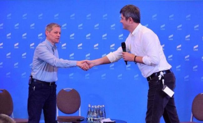 Tensiuni în USR-PLUS! Cioloș îl contrazice pe Barna. Probleme în coaliţie