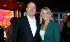 Imagini de senzație cu Nadia Comăneci. A făcut furori la deschiderea unei gale. Simona Halep, printre nominalizați