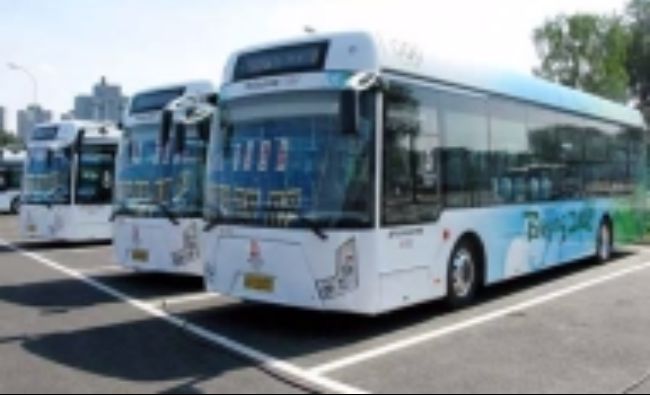 De ce s-a blocat licitaţia pentru 400 de autobuze noi de la Bucureşti