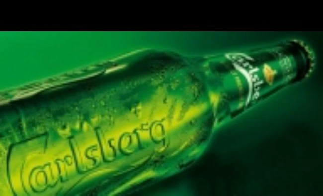 Carlsberg aduce cinci beri noi în România