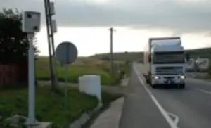 Iniţiativa prin care radarele să se instaleze doar pe maşini cu însemnele Poliţiei a primit raport favorabil