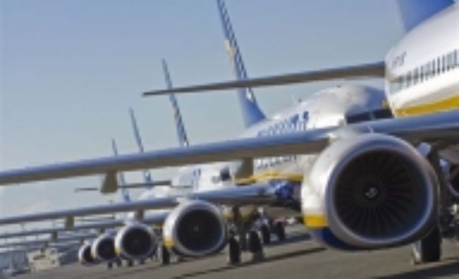 O companie aeriană scoate la vânzare bilete de avion la 5 euro