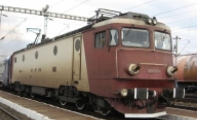 Anchetă în cazul defectării locomotivelor trenurilor IR 1822 Arad-Mangalia şi IR 1582 Constanţa-Bucureşti Nord