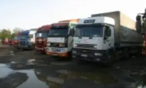 Analiză Capital. Cea mai mare firmă de asigurări din România trăiește periculos. Patru milioane de șoferi au RCA acolo