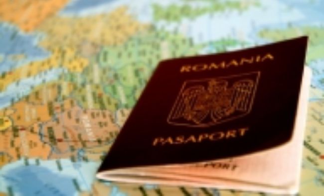 Cererile pentru paşapoarte temporare vor putea fi depuse şi la ghişeele din Piaţa Amzei