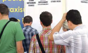 ANOFM: 680 de locuri de muncă în străinătate și 22.212 în țară