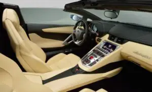 Autoturisme Lamborghini, Ford, VW – rechemate în service