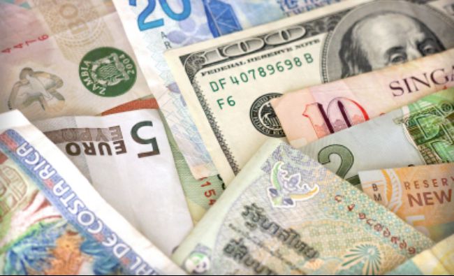 Curs BNR: Leul a scăzut a doua zi consecutiv față de principalele valute