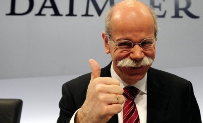 Şeful Daimler, Dieter Zetsche, a primit un pachet salarial de 8,6 mil. euro