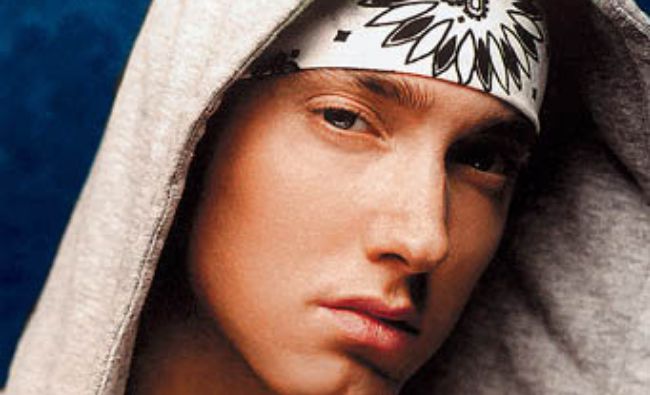 Eminem dă în judecată partidul de dreapta din Noua Zeelandă, pe motiv că i-au folosit o piesă 
în campanie, fără drept de autor