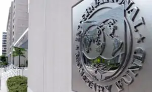 FMI: PIB-ul global va înregistra un avans de 3,6% în 2017 şi de 3,7% în 2018