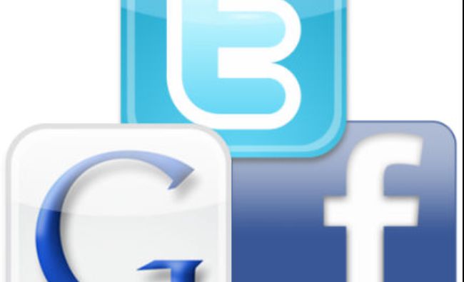 Facebook şi Twitter nu şi-au pus la punct regulamentele de confidenţialitate