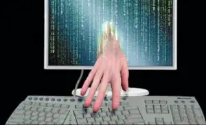 Antivirusul Kaspersky, utilizat pentru piratarea computerului unui angajat NSA