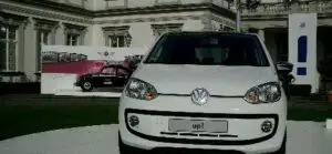 Conducerea Volkswagen acceptă o reducere cu cel puţin 30% a bonusurilor