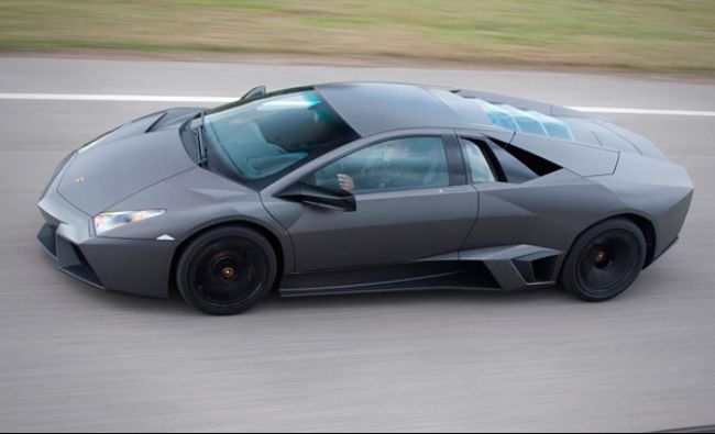Incredibil! Cum a reușit un pastor să îi cumpere soției un Lamborghini de 200.000 $