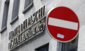 Ultimul efort pentru salvarea celei mai vechi bănci din lume