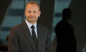 Jakobsen (Saxo Bank): Pieţele de capital de azi sunt într-o stare asemănătoare cu cea a unui zombi