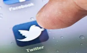 Lovitură cruntă pentru politicieni! Twitter interzice publicitatea politică