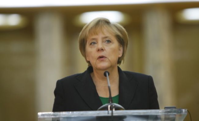 Angela Merkel: China trebuie să-şi asume o responsabilitate mai mare pentru piaţa globală a oţelului
