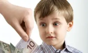Alocaţie după model italian. Cum sunt încurajaţi românii să facă cât mai mulți copii