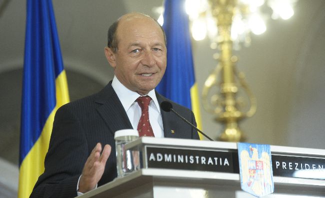 Traian Băsescu a șters pe jos cu partidul lui Dragnea: „Să vină Caragiale, să plece Guvernul!”