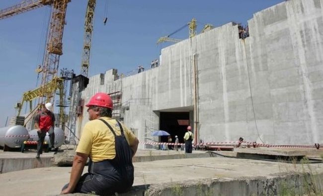 Chinezii ar putea  cumpăra centrala nucleară de la Belene, un proiect estimat la cel puţin 10 miliarde euro și aflat la graniția cu România