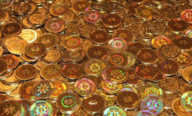 Bitcoin: cine a inventat bitcoin și cât a costat la început
