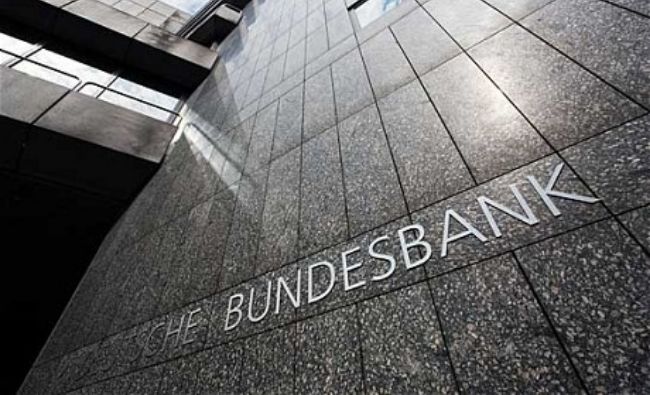 Bundesbank: Banii creaţi de BCE se acumulează în Germania