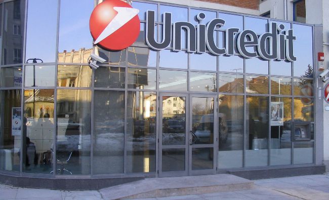 UniCredit a vândut 20% din FinecoBank. Tranzacţia, 552 milioane de euro