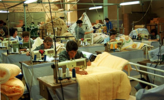 Piața textilelor: companii mai multe și venituri mai mari, dar profituri mai mici și angajați mai puțini