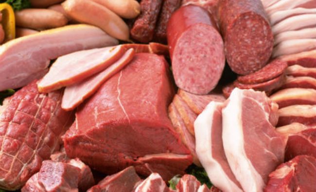 Producătorii de carne trag un semnal de alarmă: Vom importa 70% din necesar! Ce măsuri de urgenţă cer ei de la Guvern