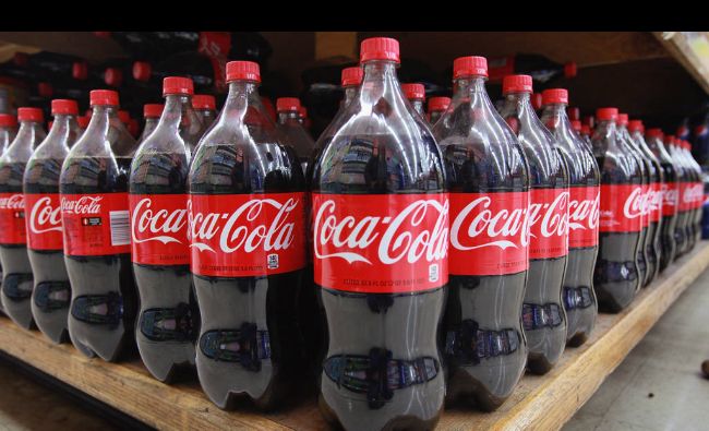Tranzacţie URIAŞĂ: Coca-Cola a cumpărat un brand istoric
