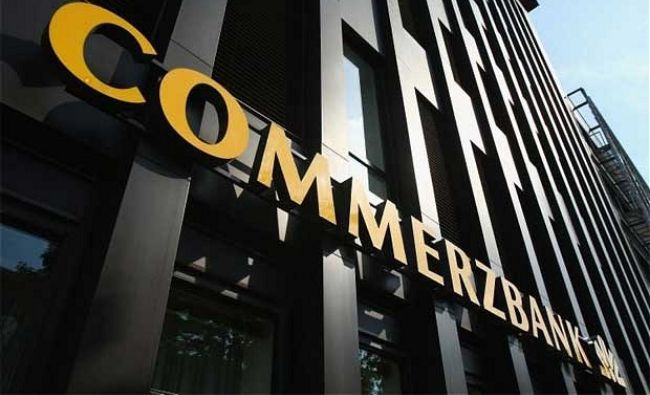 Acţiunile Commerzbank în scădere, după ce banca a anunţat concedieri masive