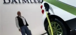 Dragu (MFP): Actualii investitori străini, inclusiv Daimler, ar putea să-şi extindă investiţiile în România