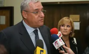Dan Ioan Popescu vinde energia produsă în hidrocentralele proprii la cel mai mic preţ din istoria pieţei din România