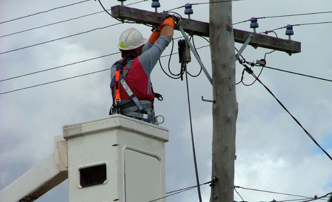 Deloitte: Criză acută de electricieni în România
