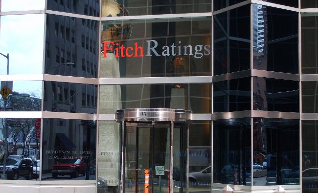 Fitch a retrogradat ratingul Arabiei Saudite la „AA minus”; perspectiva rămâne negativă