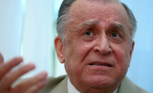 Ion Iliescu rămâne fără pensie specială! Câți bani pierde fostul președinte
