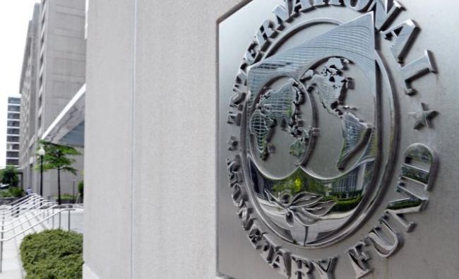 Sugerează FMI că salariile nu trebuie mărite? ‘Mari riscuri, costuri estimate la 6,6% din PIB’