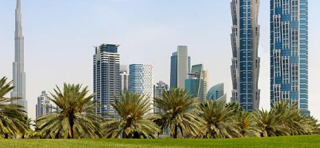 De ce oraşul deşertic Dubai îşi importă nisipul