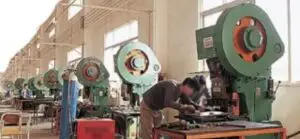 Producătorii români de mobilă cresc doar pentru că vând pentru străini