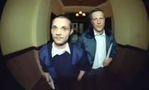 Ce metode folosesc recuperatorii ruși de datorii pentru a intimida restanțierii