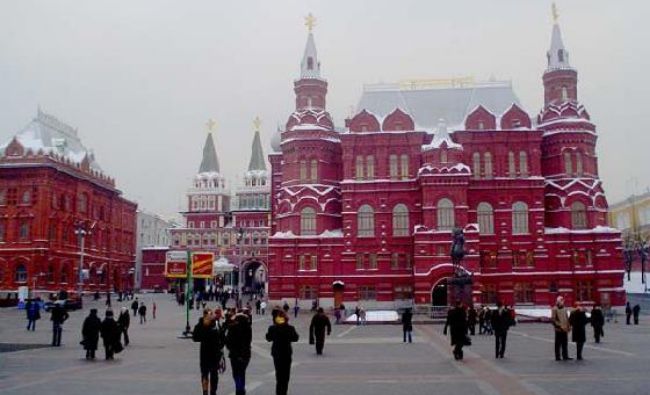 Kremlinul cere companiilor energetice să-i furnizeze informaţii de PR înainte de alegeri