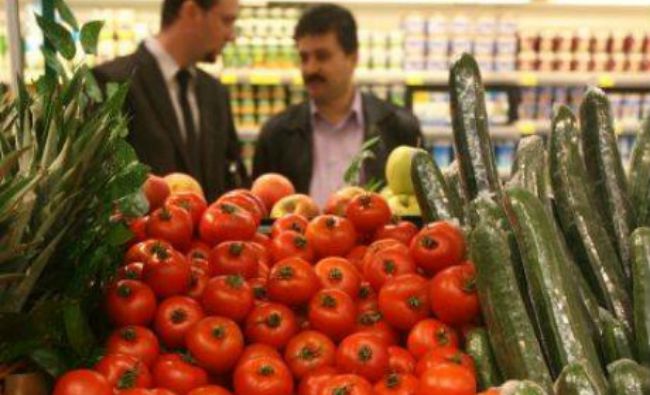 Producătorii de tomate: Niciun consumator nu este expus la reziduuri de pesticide