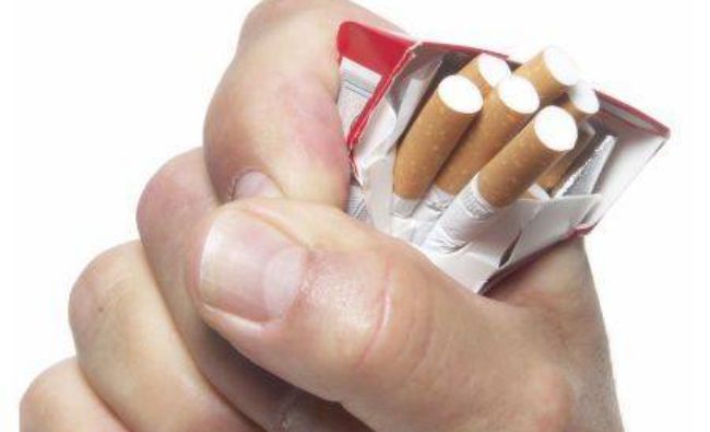 ANAF a distribuit comercianților de tutun pliante cu prevederile legale