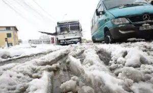 Câte tone de sare sunt necesare pentru deszăpezirile de la iarnă
