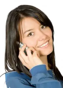 Utilizatorii cartelei Vodafone primesc de două ori mai multe minute naţionale