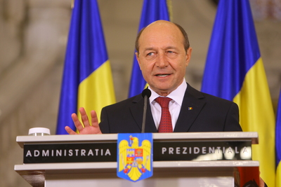 Băsescu: ”Mergeți la vot pentru ca noii aleși să fie legitimați”